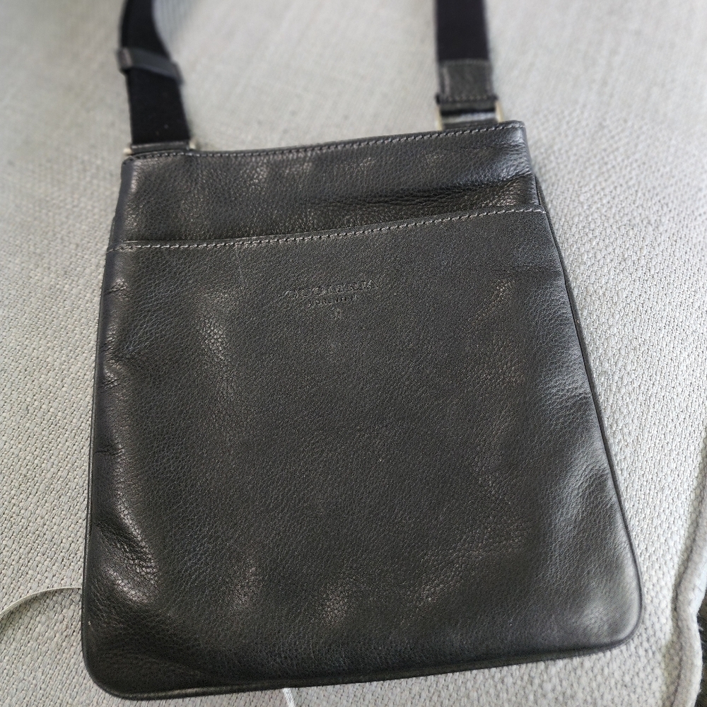Cuoieria Fiorentina 9x10" Crossbody Messenger Bag Dark Brown Leather